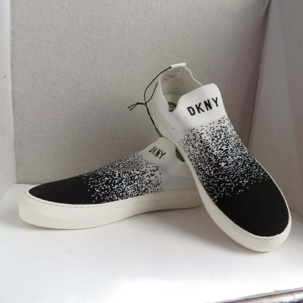 DKNY Women's Slip-On Shoes Size 8.5